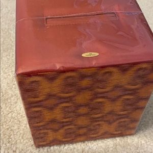 Jim Thompson silk Tissue box 5x6 inches